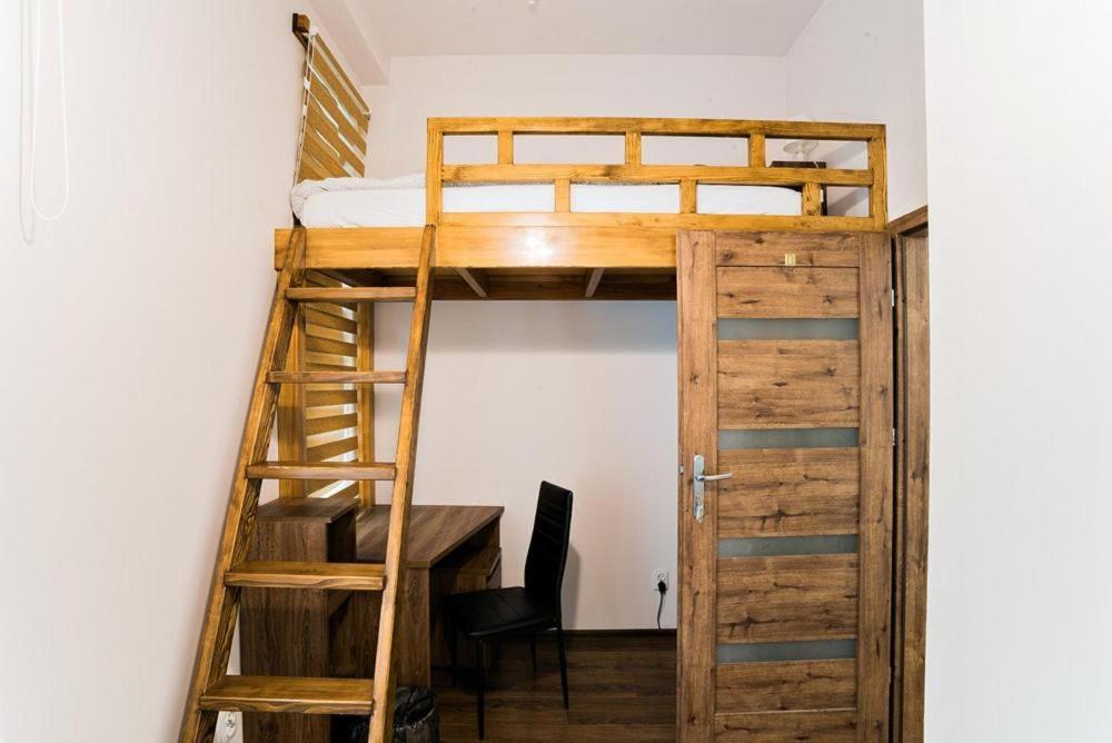 Cozy & Big Rooms In Old Town クラクフ エクステリア 写真